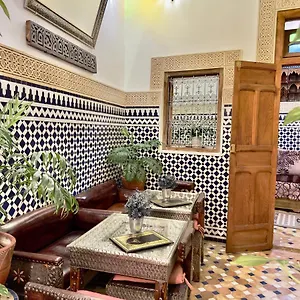 Dar Bhija Couette-café